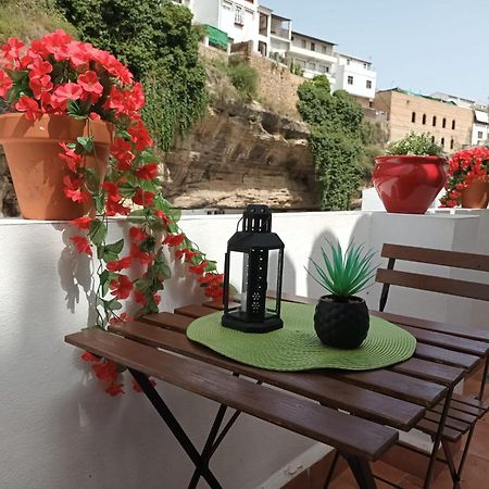 Casa Bajo La Roca Vila Setenil De Las Bodegas Exterior foto