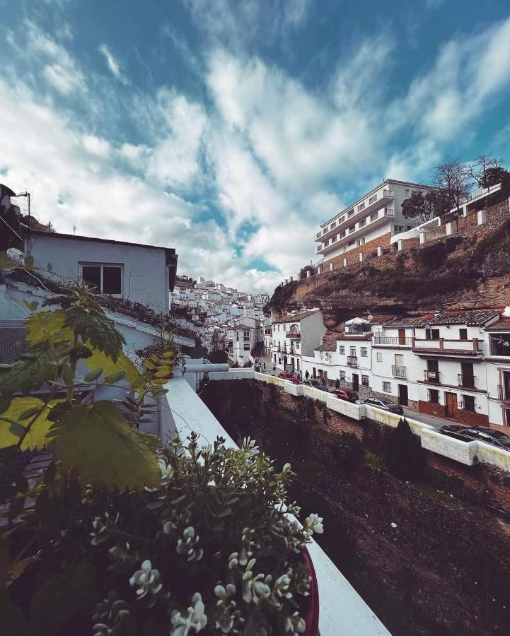 Casa Bajo La Roca Vila Setenil De Las Bodegas Exterior foto